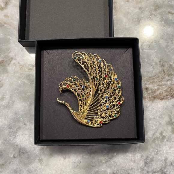Vintage peacock brooch - Picture 2 of 4